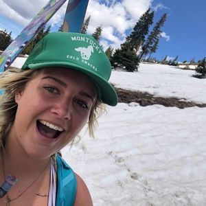 Meet your Posher, Claire